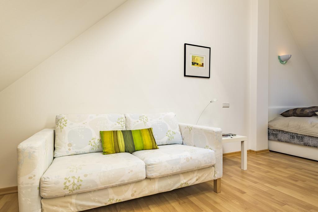 Maisonette Apartment Am Bahnhof - Adults Only Innsbruck Exterior photo