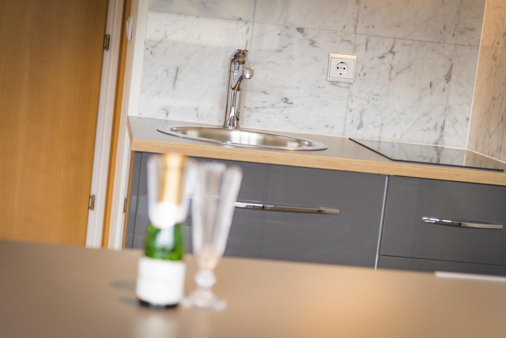 Maisonette Apartment Am Bahnhof - Adults Only Innsbruck Exterior photo
