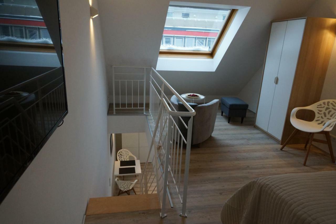 Maisonette Apartment Am Bahnhof - Adults Only Innsbruck Exterior photo